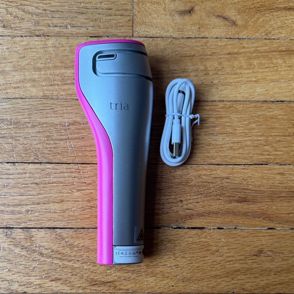 Tria Laser Skin Rejuvenatinh Fractional Laser 2nd Gen - Picture 3 of 3